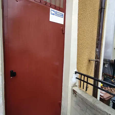 Lodzki Palacyk - Hostelowe *