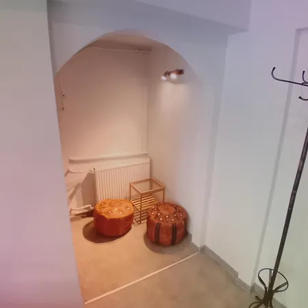 Lodzki Palacyk - Hostelowe * Лодзь