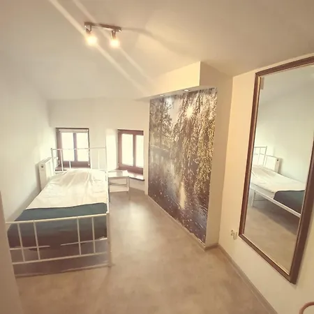 Lodzki Palacyk - Hostelowe * Лодзь