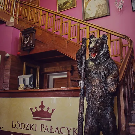Lodzki Palacyk - Hostelowe Хостел *
