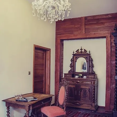 Lodzki Palacyk - Hostelowe *