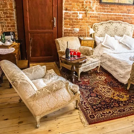 Хостел Lodzki Palacyk - Hostelowe *