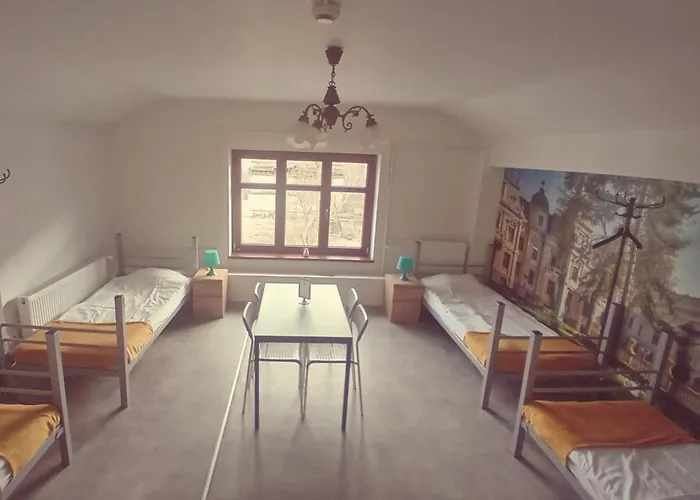 Lodzki Palacyk - Hostelowe * Łódź