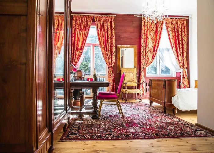 Lodzki Palacyk - Hostelowe * 罗兹