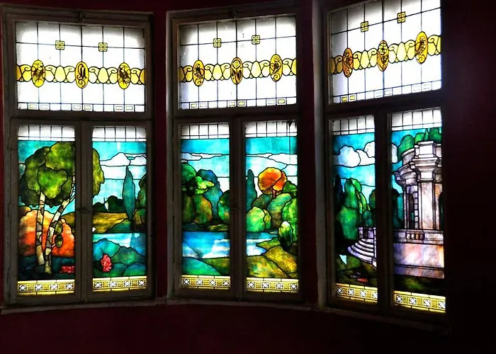 بيت شباب Lodzki Palacyk - Hostelowe *